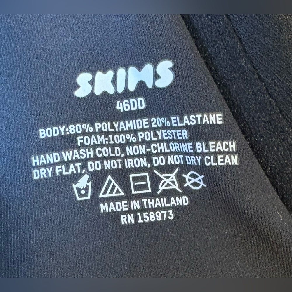 SKIMS Kim Kardashian Fits Everybody bra 46DD new without tags - Picture 3 of 3
